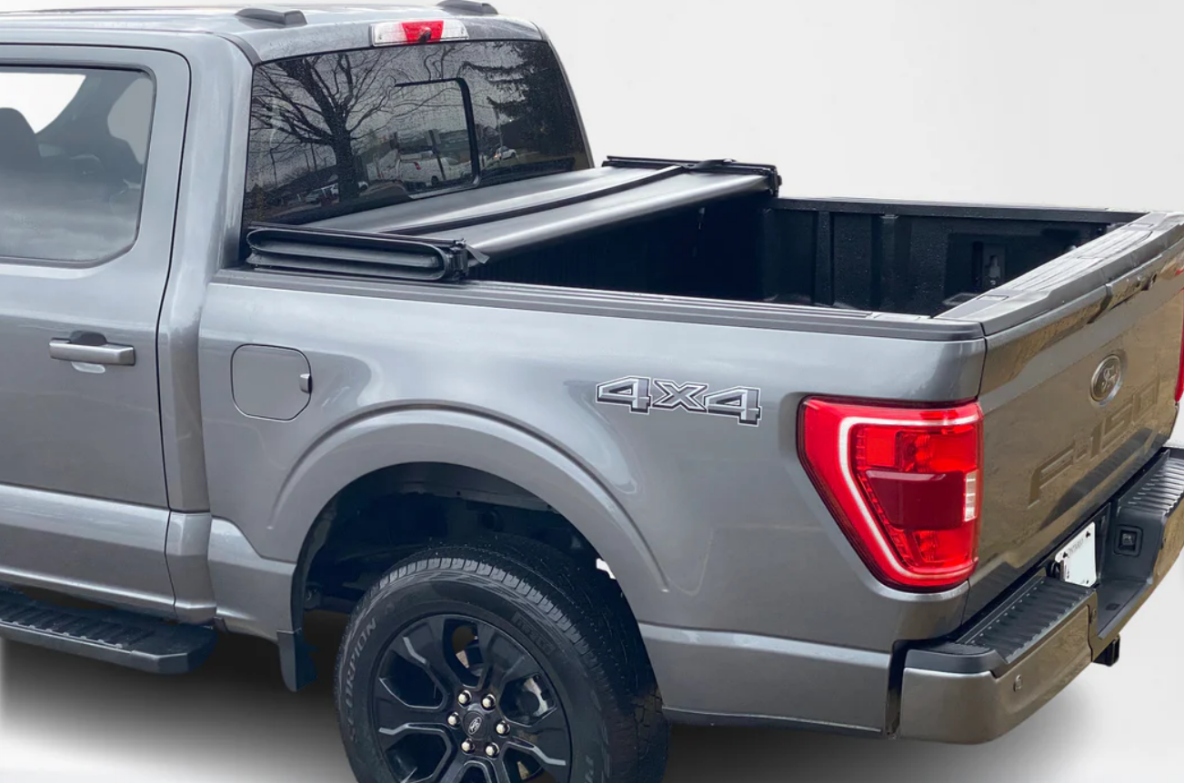 Cheetah Soft Trifold ST Series Tonneau Cover fits Ford F150 21 - 25 5.5FT Feet